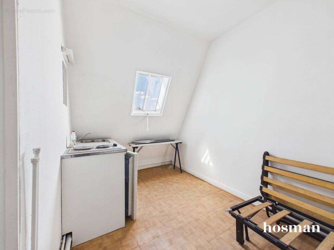 Chambre de service, 1 pièce, 8 m² Carrez - Dernier étage - Avenue D'Iéna, Paris - photo 7