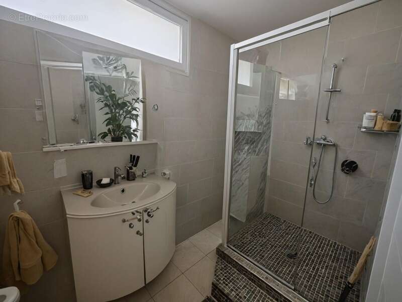 Appartement à MARSEILLE-10E