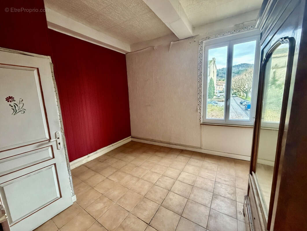 Maison à MALAUCENE