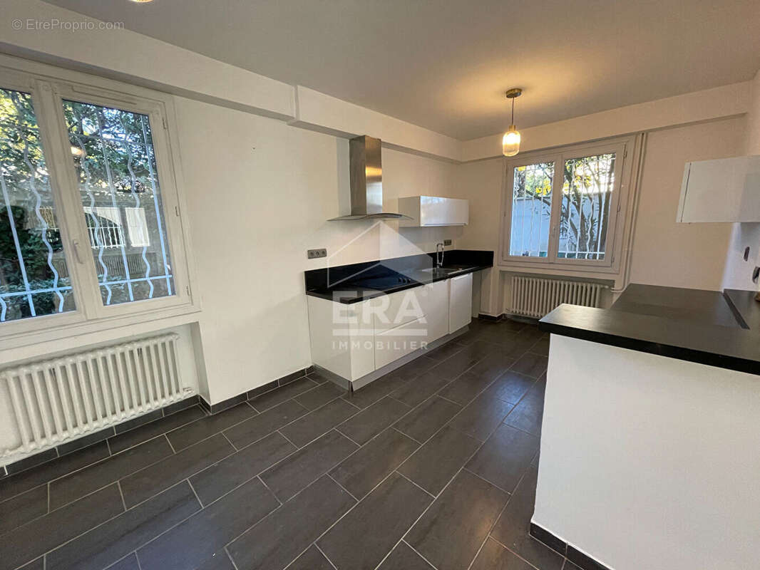 Maison à MARSEILLE-12E