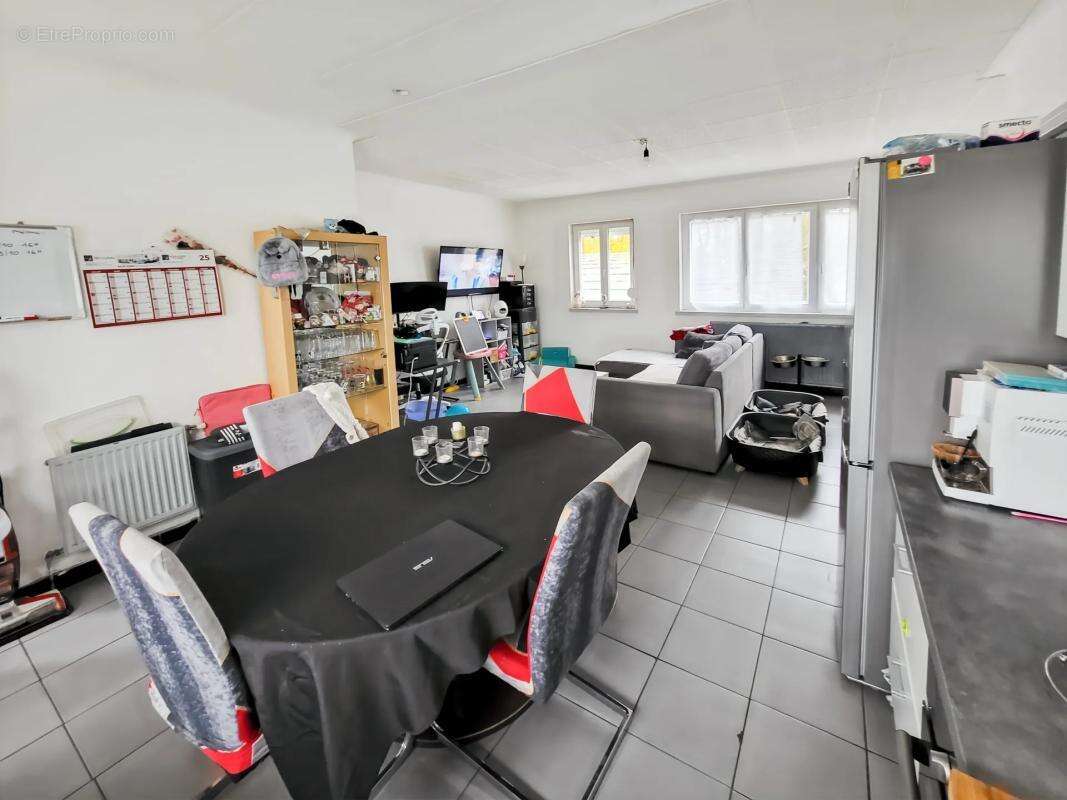 Maison à AULNOYE-AYMERIES