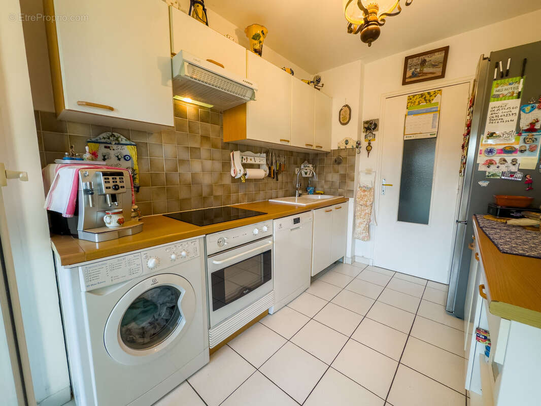 Appartement à SAUSSET-LES-PINS