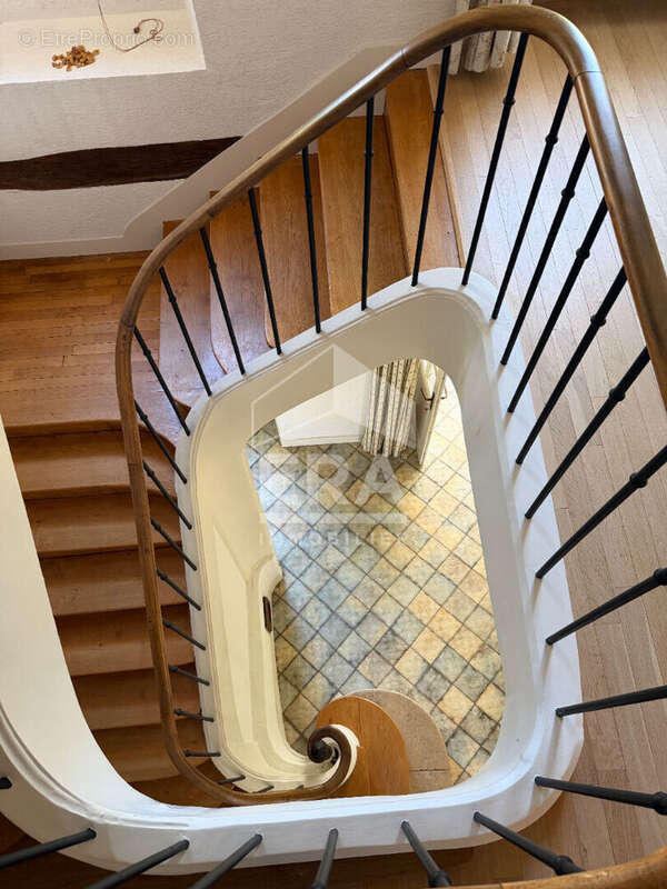 Maison à SAINT-MARTIN-D'ABLOIS