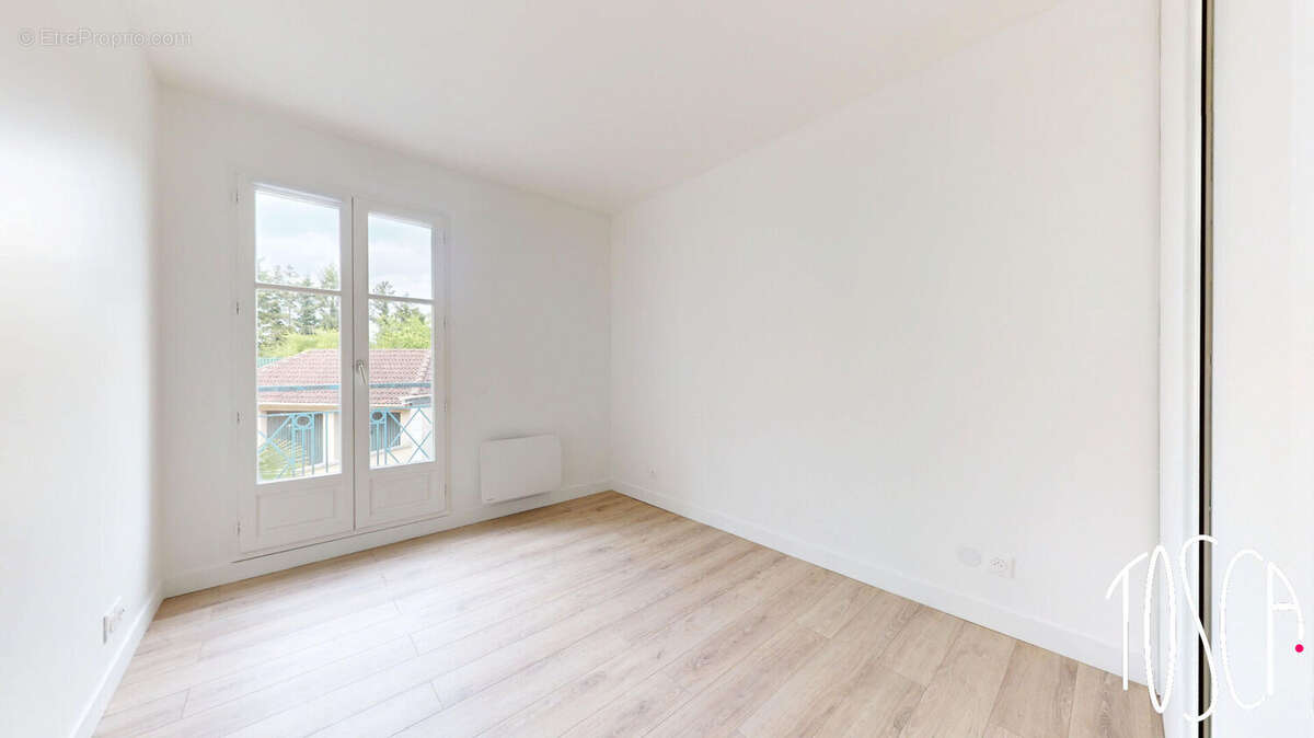 Appartement à THIAIS