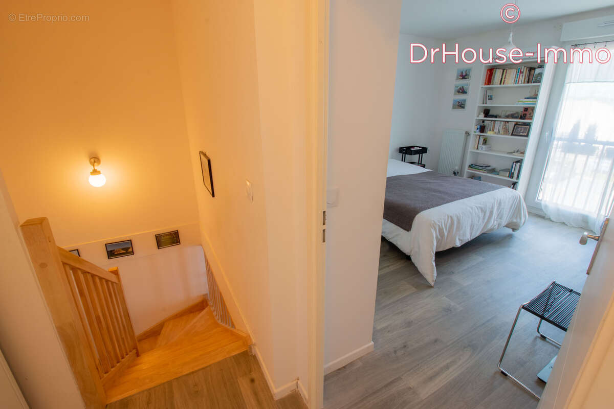 Appartement à MAUCHAMPS