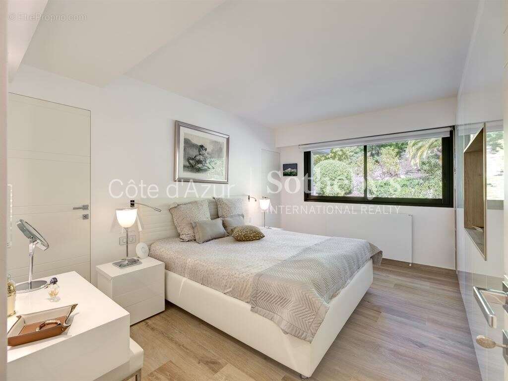 Appartement à LE CANNET