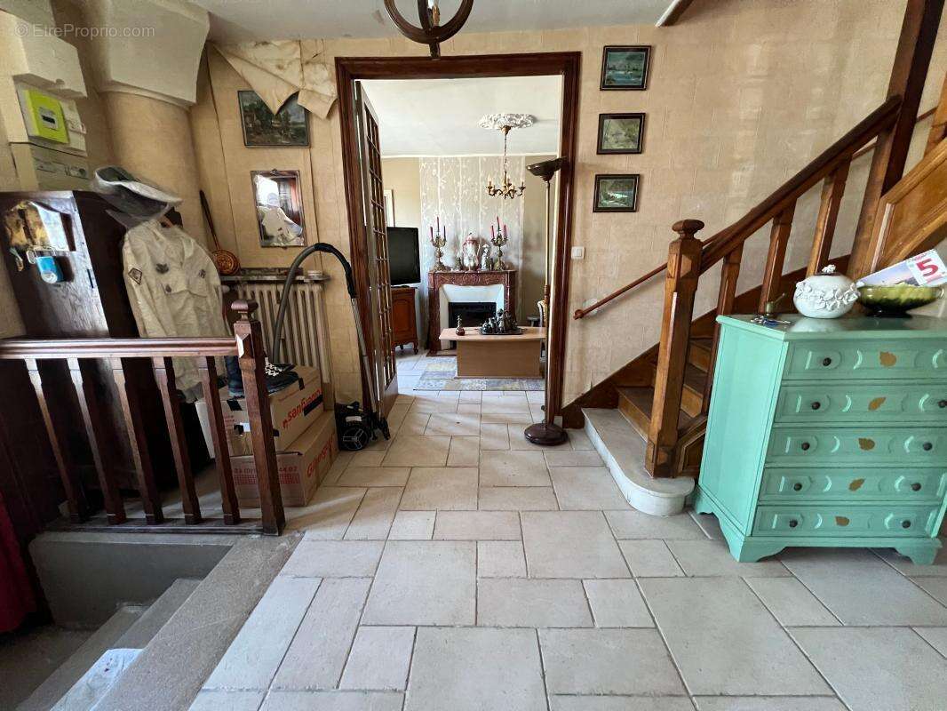 Maison à FERRIERES-EN-BRIE