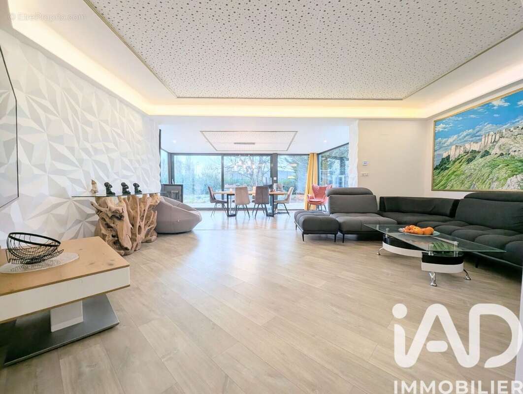 Photo 4 - Maison à MARLY