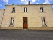 Maison à LE PUY-NOTRE-DAME