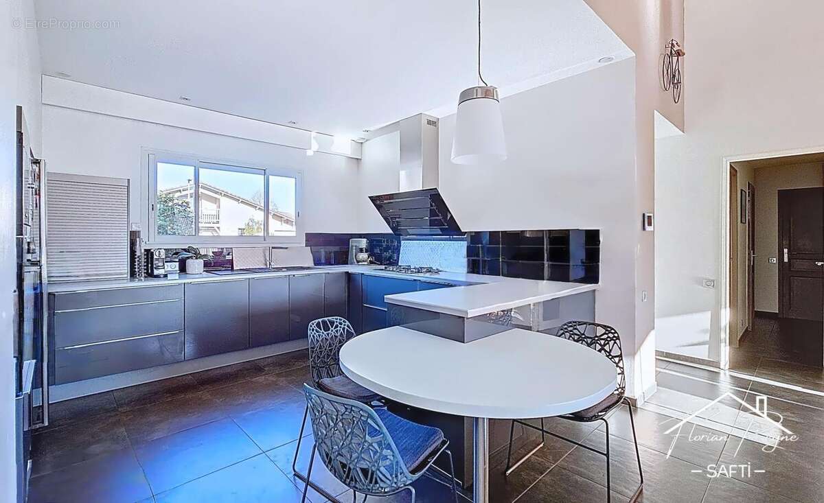 Photo 5 - Maison à BLANQUEFORT