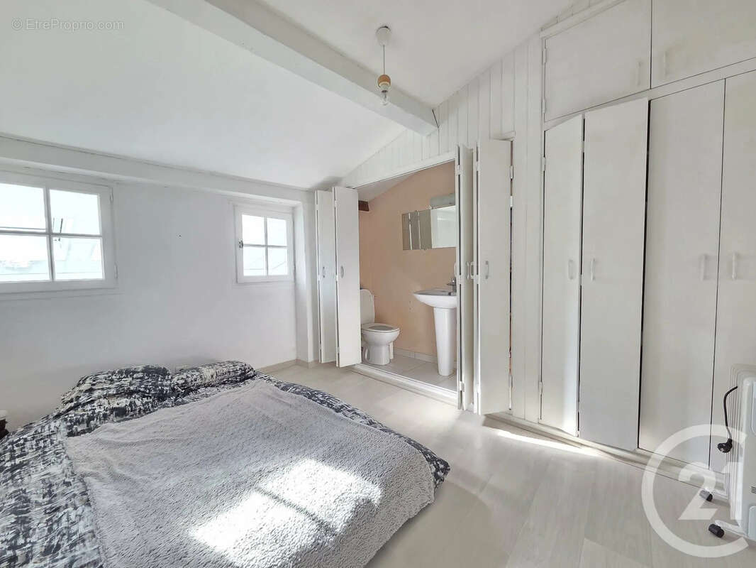Appartement à OLLIOULES