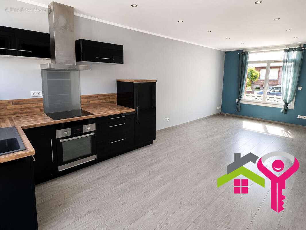 Maison 76 m² à Denain  - photo 4