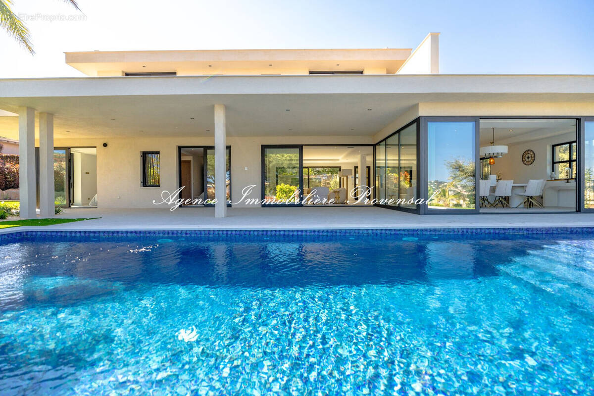 Maison à SAINTE-MAXIME