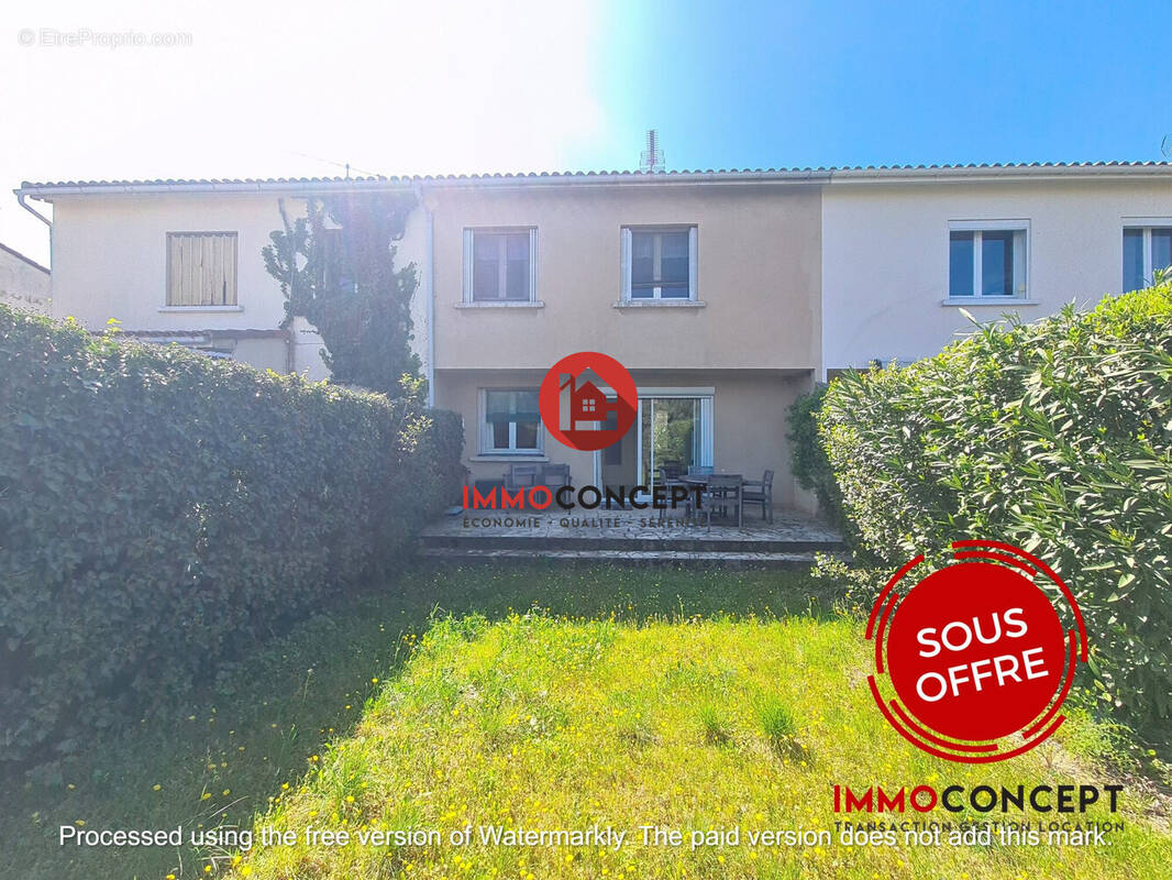 Maison à MONTFAUCON