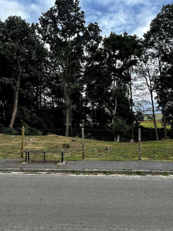 Photo 2 - Terrain à NEUILLY-SAINT-FRONT
