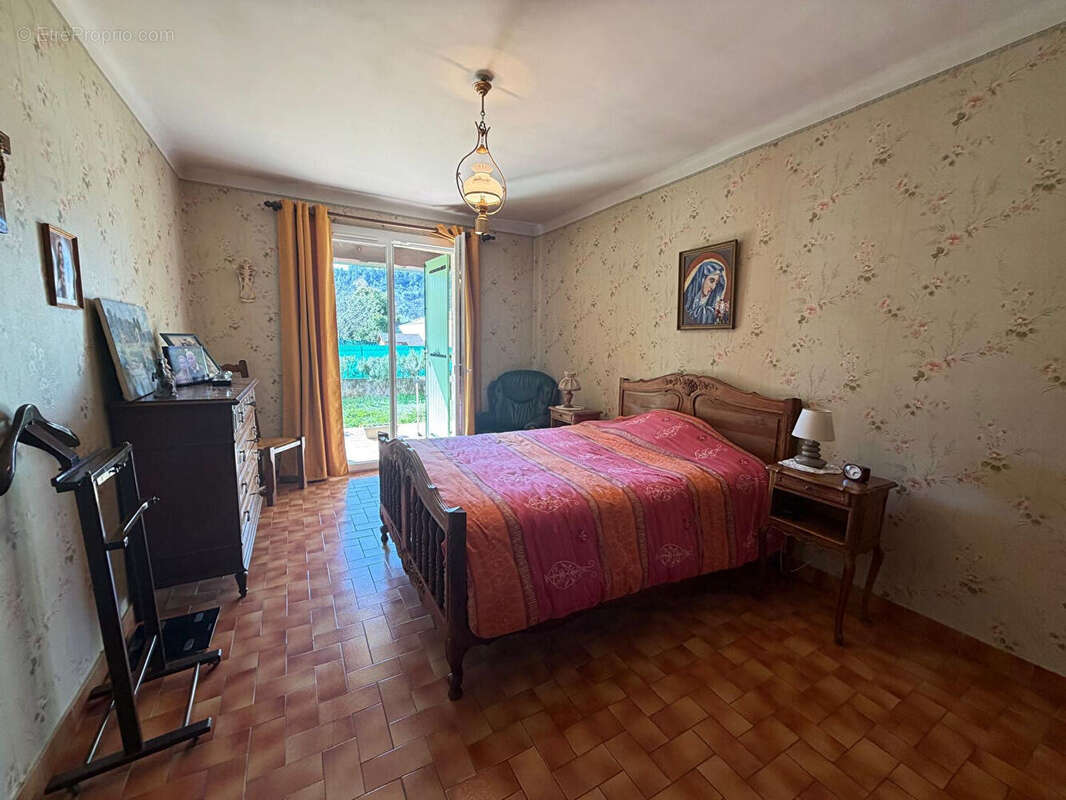 Photo 9 - Maison à SIMIANE-COLLONGUE