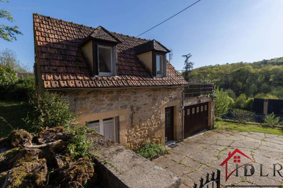 Maison à GROLEJAC