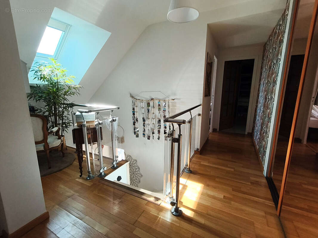 Maison à JAUX