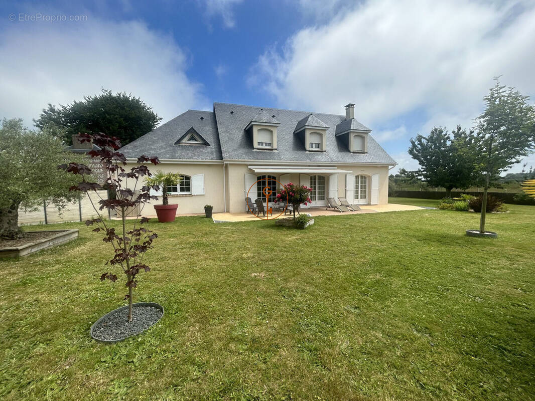 Maison à SAINT-JOUIN-BRUNEVAL