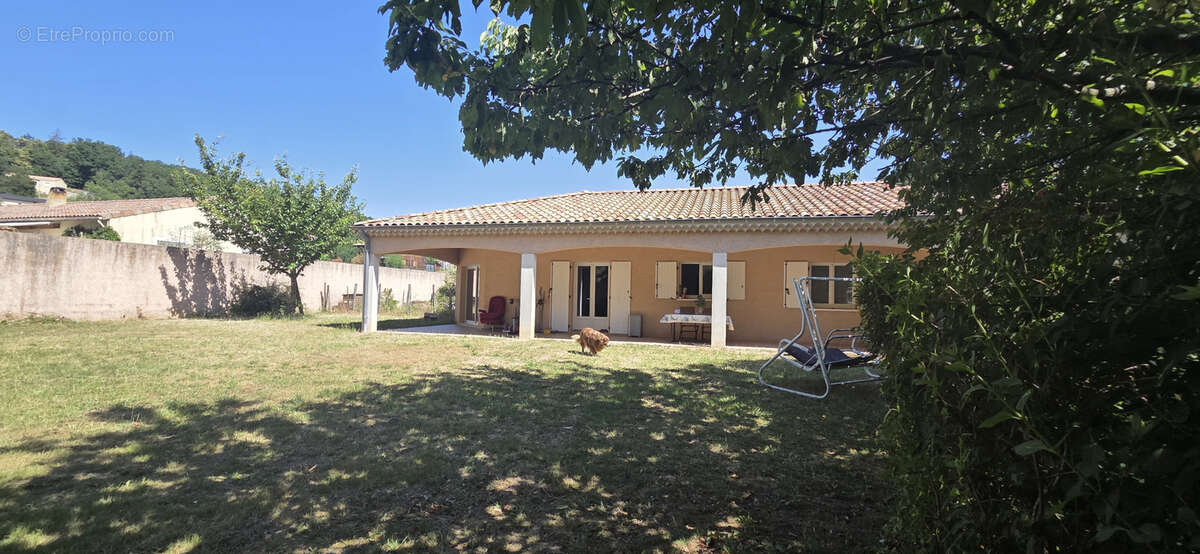 Maison à ALBOUSSIERE