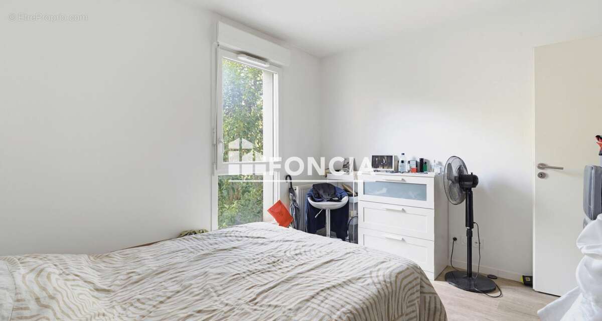 Appartement à VILLENAVE-D'ORNON