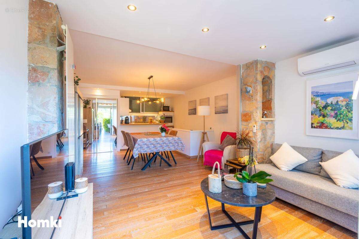 Appartement T2 de 48 m2 à Théoule-sur-Mer 06590, Avenue Léon Montier - photo 5