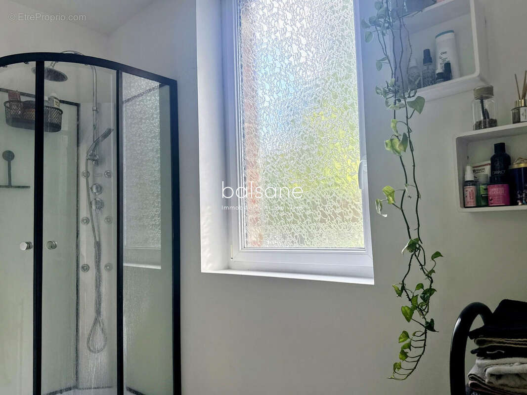 Maison à LA BOUILLE