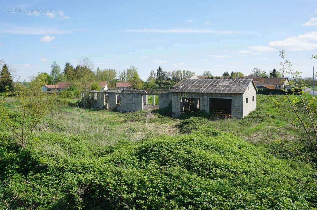 Terrain à CHASSENARD