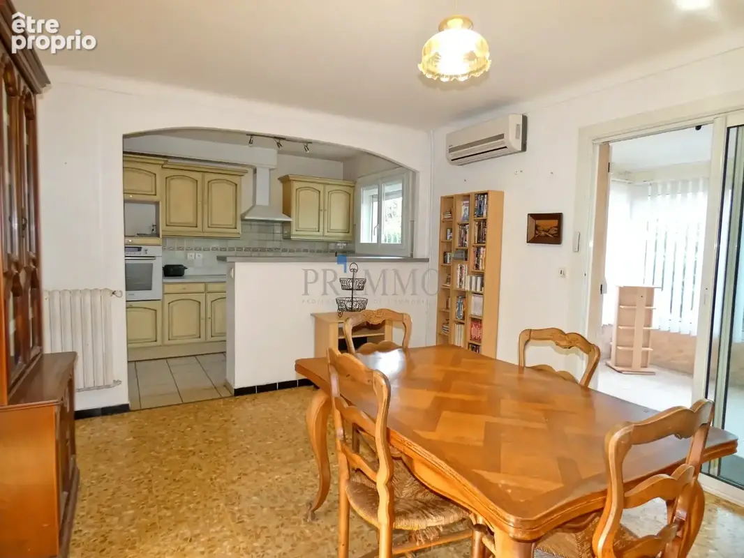 Maison sur 2 niveaux proche centre de roquebrune - photo 7