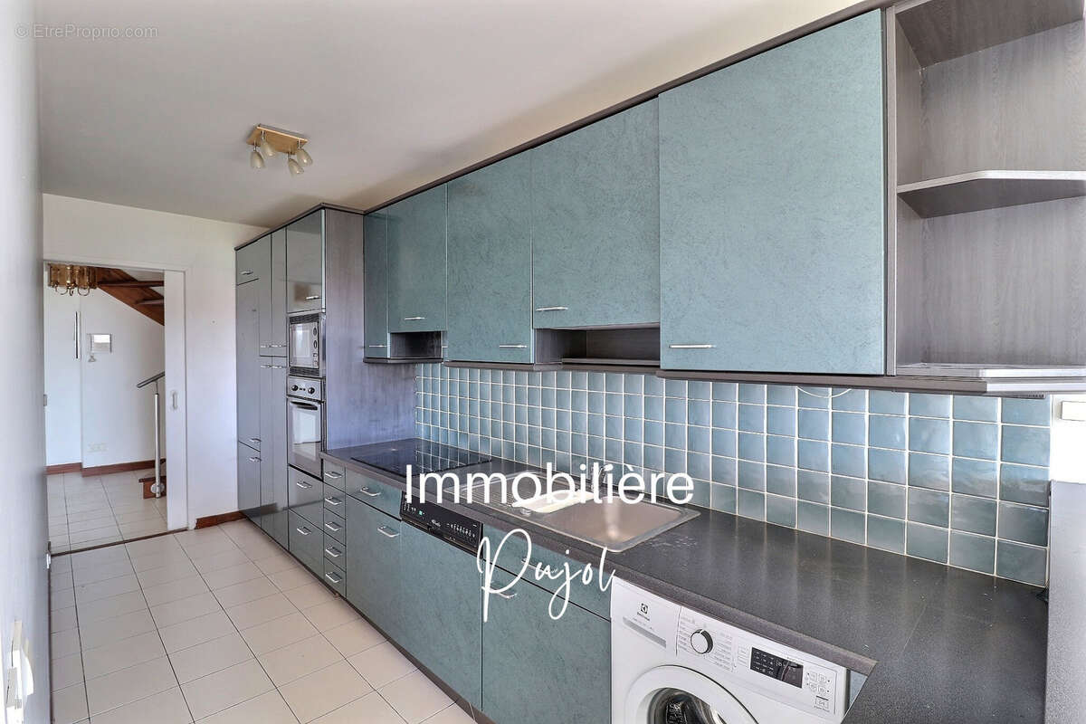 Appartement à MARSEILLE-12E