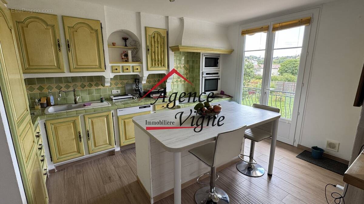 Maison à SAINT-AMBROIX