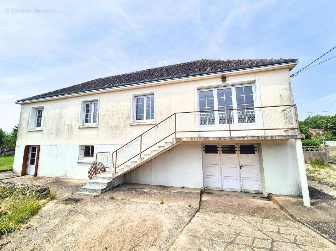 Maison à SAINT-LEONARD-EN-BEAUCE