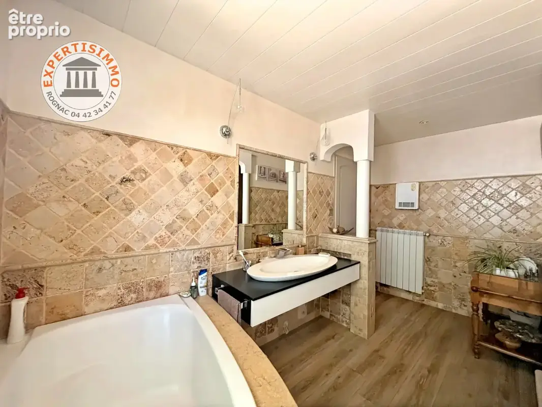 Maison T4 avec Dependances Jardin et Piscine - photo 12