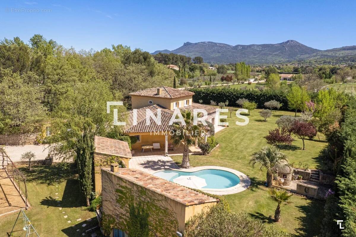 Maison à TRETS