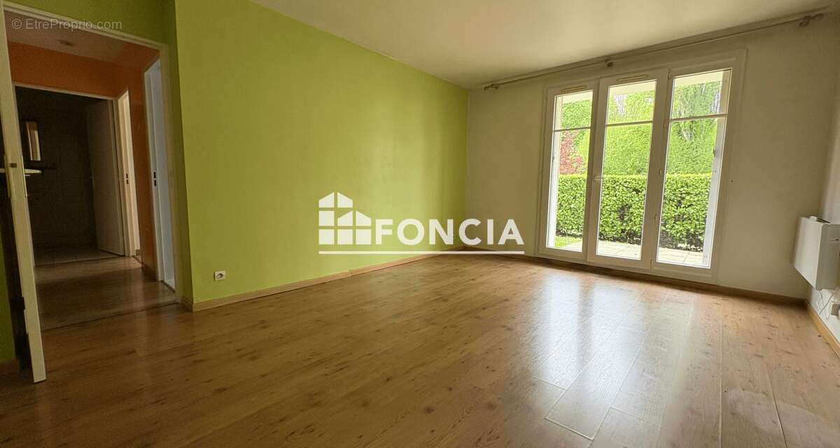 Appartement à MANTES-LA-VILLE