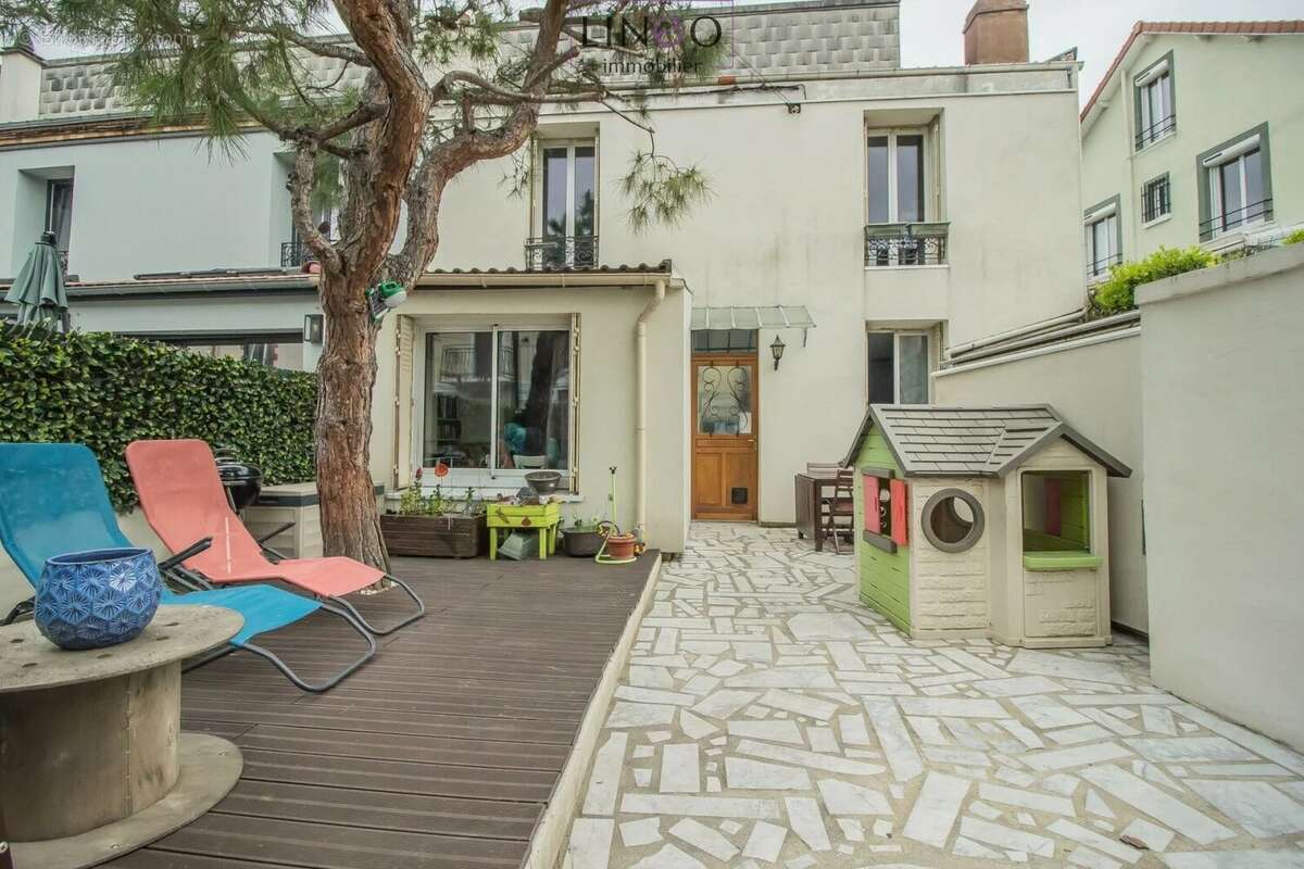 Maison à CHOISY-LE-ROI