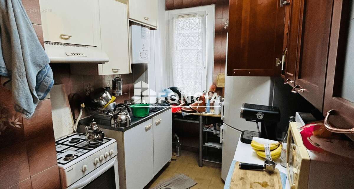 Appartement à MARSEILLE-9E