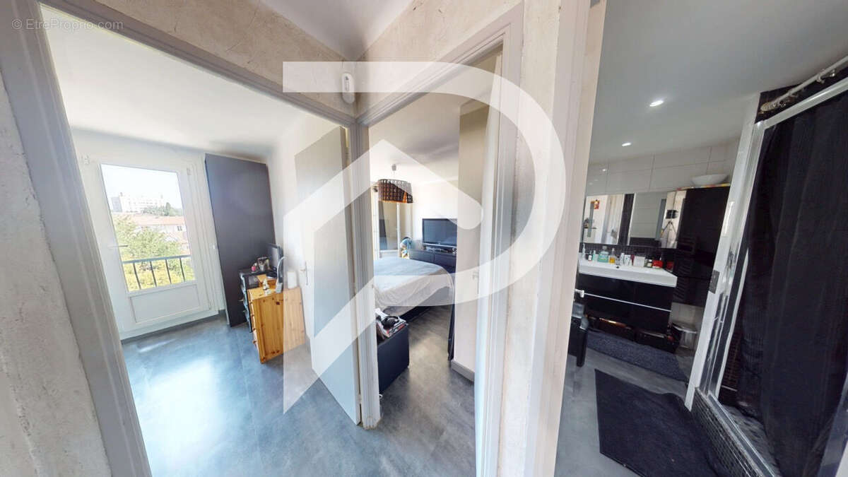 Appartement à MARIGNANE