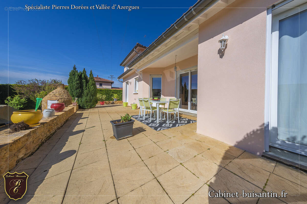 Maison à LE BOIS-D'OINGT