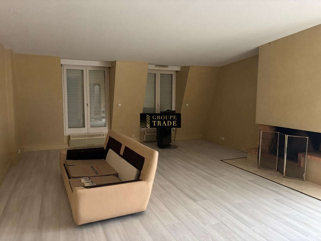 Appartement à CHENNEVIERES-SUR-MARNE