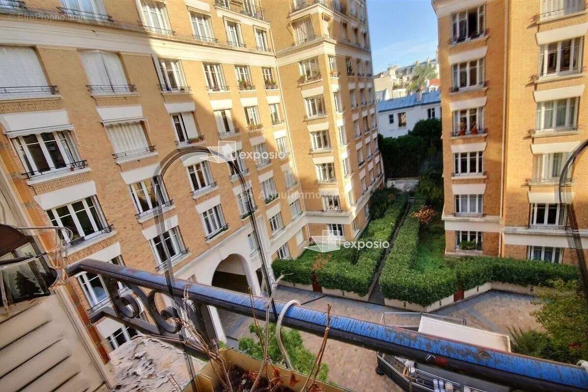 Appartement à NEUILLY-SUR-SEINE