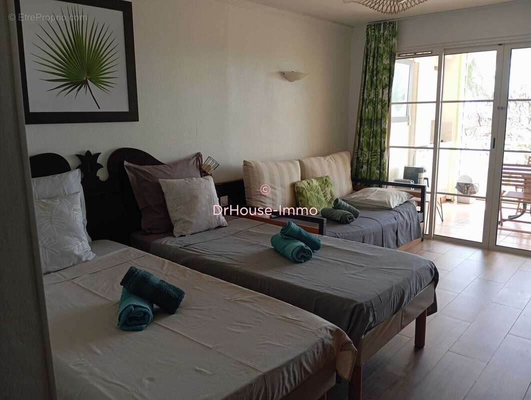 Appartement 50 m² à Sainte-Anne  - photo 34