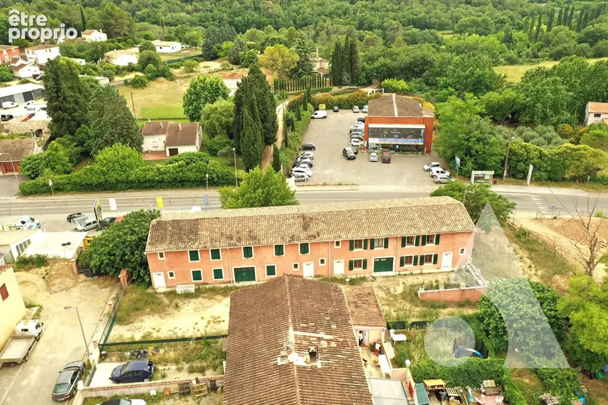 SALERNES (83) - Immeuble à destination mixte - Opportunité unique - photo 18