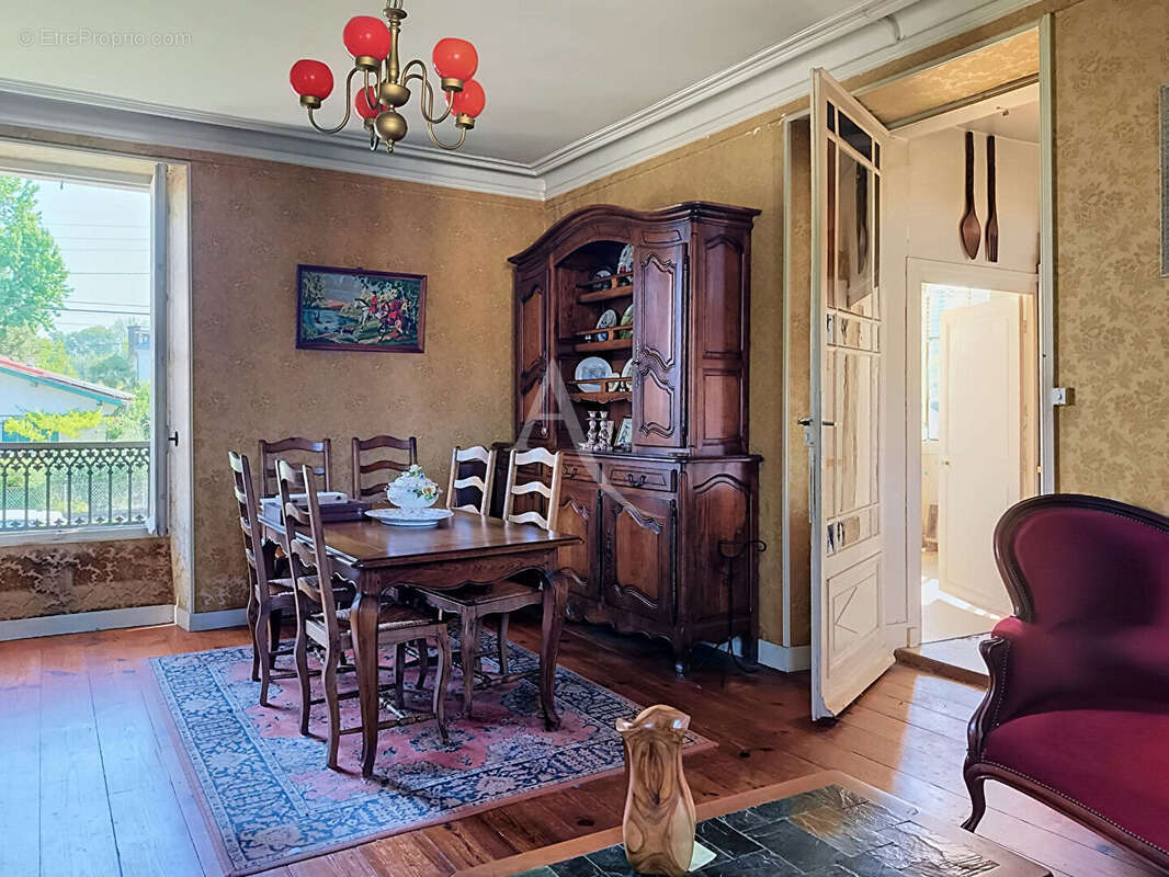 Maison Jurancon beau potentiel - photo 5