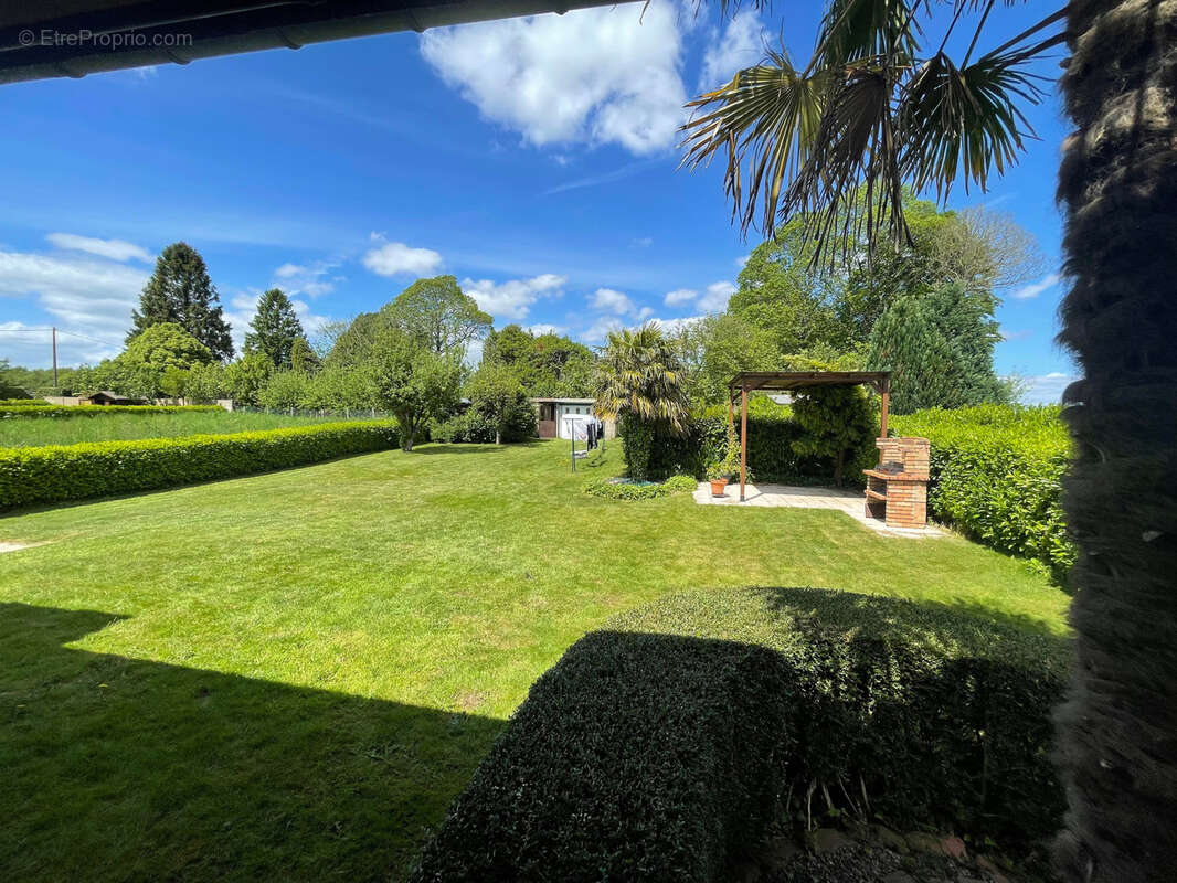 EXCLUSIVITÉ   Maison familiale de 116 m2 avec vie de plain-pied, sous-sol total et dépendances - photo 15