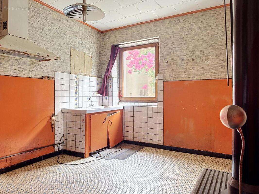 Maison 131 m² à Russ  - photo 4