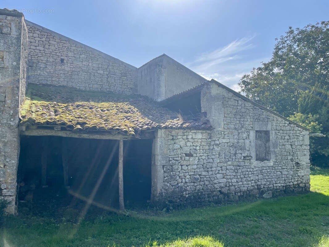Appartement à TAILLEBOURG