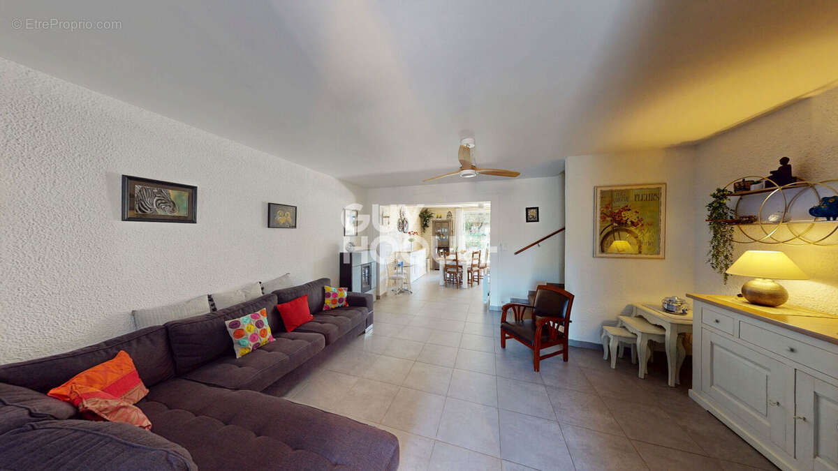 Maison à vendre à Saint Paul Les Fonts - Un havre de paix au coeur de la nature ! - photo 5