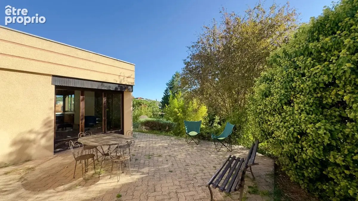 Maison à potentiel  avec grand sous-sol et jardin - Oullins Pierre-Bénite - photo 3