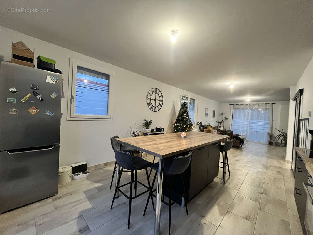 Maison à SAINT-DENIS-LA-CHEVASSE